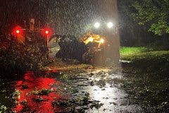 emergency-tree-service-night-2
